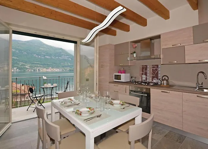 Pescau House Lezzeno