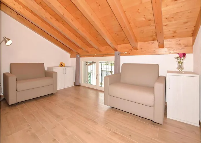 Pescau House Apartament *