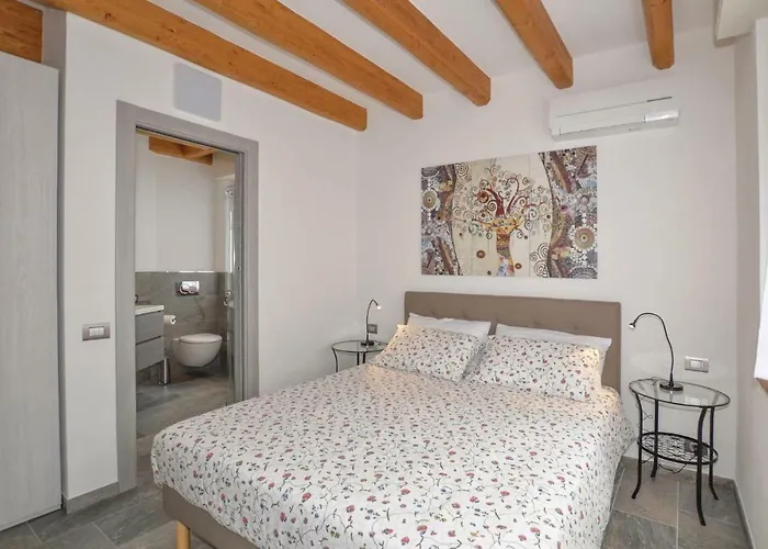 Pescau House